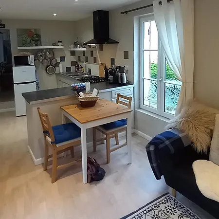 La Maison Du Tourniquet 德罗讷河畔欧布泰尔