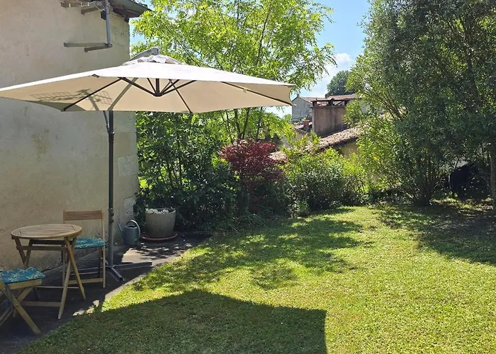 La Maison Du Tourniquet Aubeterre-sur-Dronne